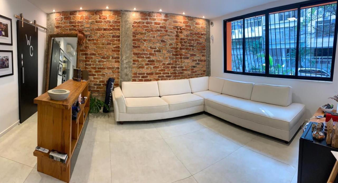 Escola Meditacao Ipanema - Quarto No Coracao Do Bairro Рио-де-Жанейро Экстерьер фото